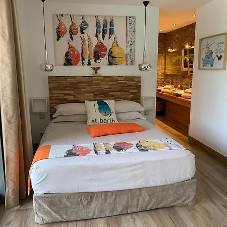 B&B Les Voiles De Valescure Chambres D'Hotes Et Son Espace Bien Etre Сен-Рафаель Екстер'єр фото