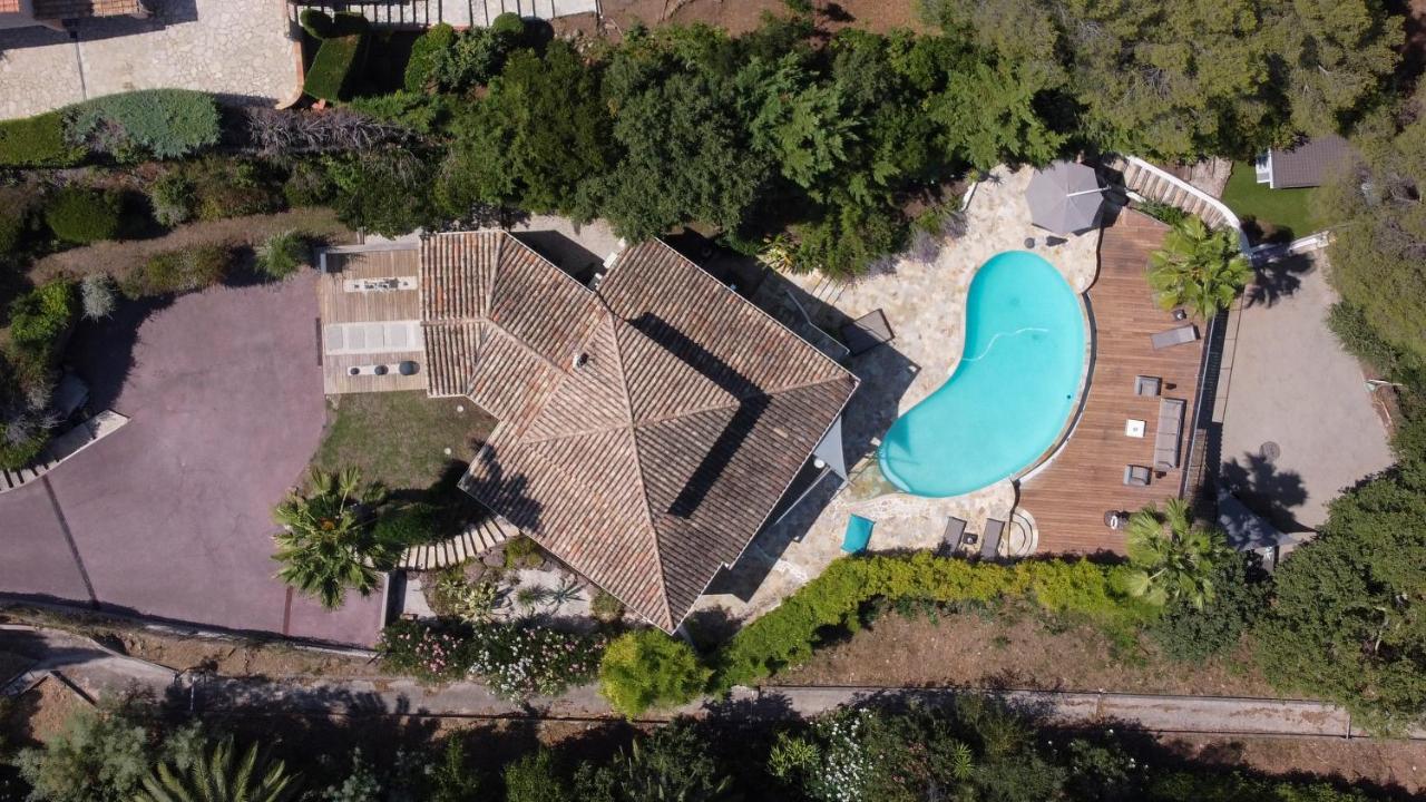 B&B Les Voiles De Valescure Chambres D'Hotes Et Son Espace Bien Etre Сен-Рафаель Екстер'єр фото